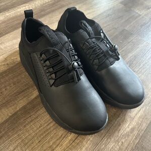 black clove sneaker